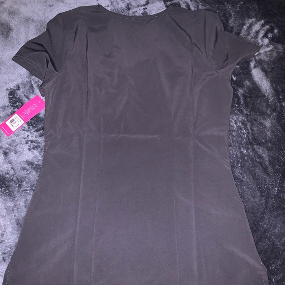 Heart soul nurses scrub top brand new - Picture 2 of 2